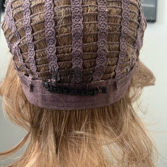 New Wig Bob Wig R11S+ Glazed Mocha by HairDo Average cap - Picture 8 of 8